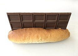Xuất hiện bánh mì kẹp socola cho FA đỡ tủi thân dịp Valentine này