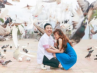 Trấn Thành – Hari Won: Cặp vợ chồng có cuộc sống hôn nhân “khác người” nhất showbiz Việt