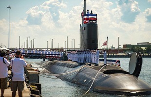 Hải quân Mỹ dùng tay cầm máy chơi game làm phụ kiện tàu ngầm
